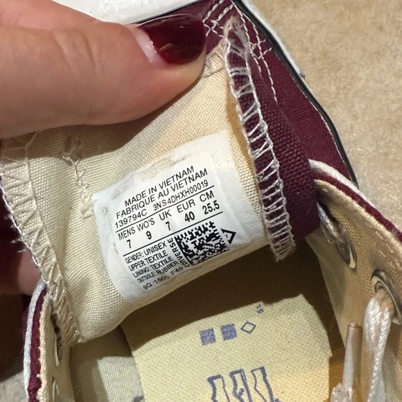 Converse Maroon Canvas Sneakers - Picture 2 of 2